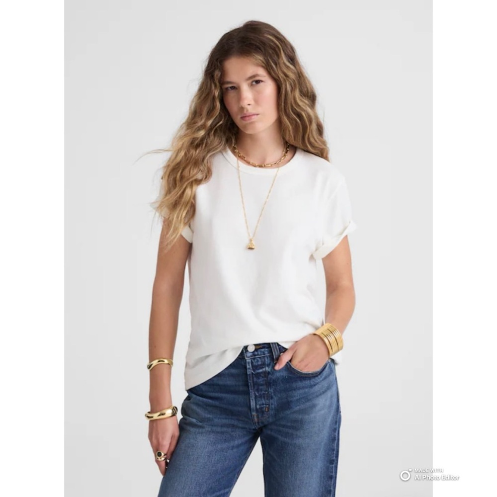 Madewell The Dakota Perfect Crewneck Tee in Ivory Off-White Size Small NWT FLAWS